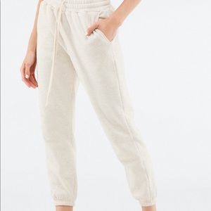 Fabletics Go to sweatpants in light heather